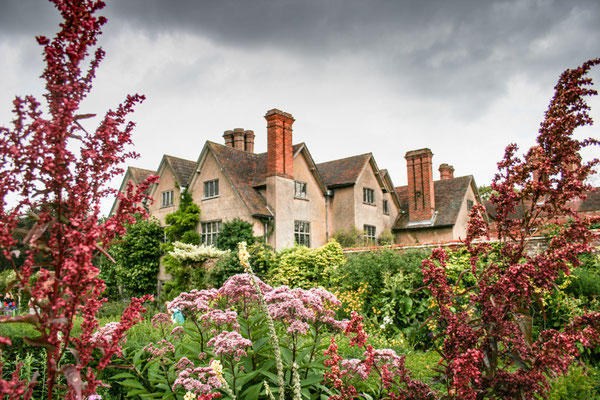National Trust: Packham House
