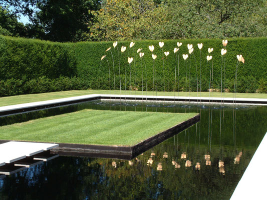 Kiftsgate garden with Beryl & Ivan