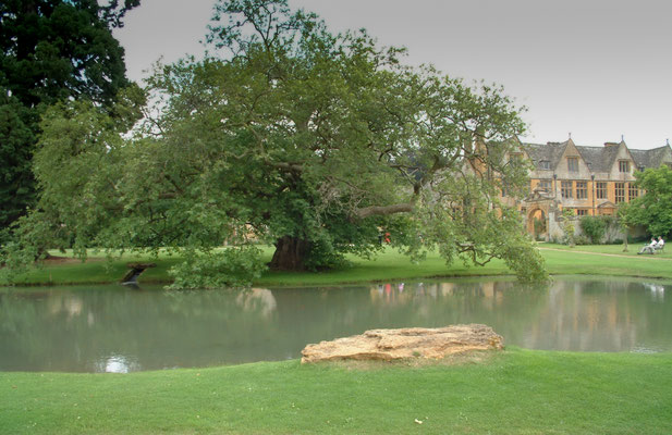 Cotswolds - Stanway House & Fountain