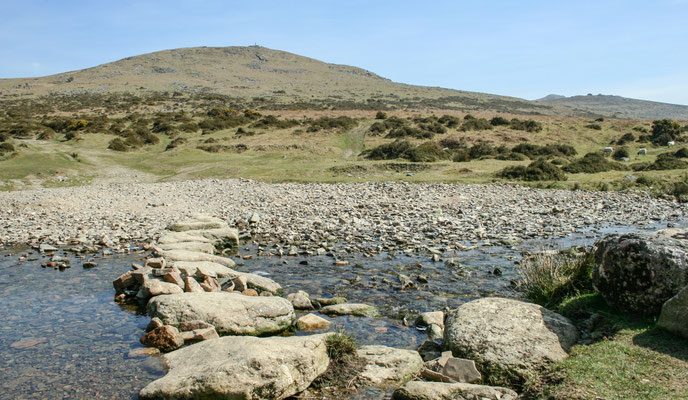 Easter hols in north Devon: Dartmoor below Hare Tor