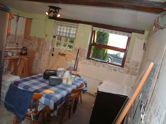 Huxleys Barn, hall & kitchen refit