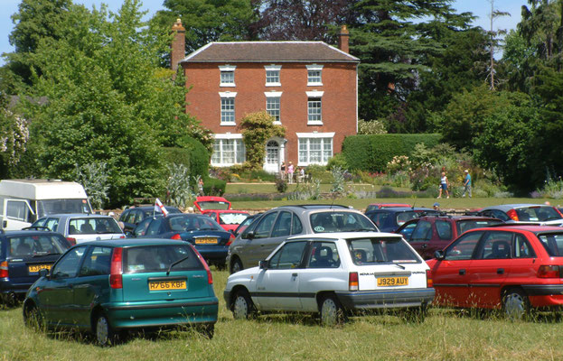 Birlingham rare plant day at Birlingham House