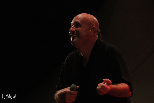 Mike de SINSEMILIA