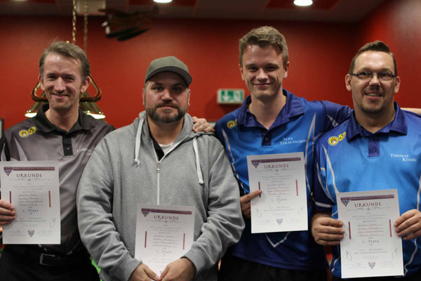 1. Platz Team Christian Czech, Gordon Horning, Sven Tekautschitz, Thomas König