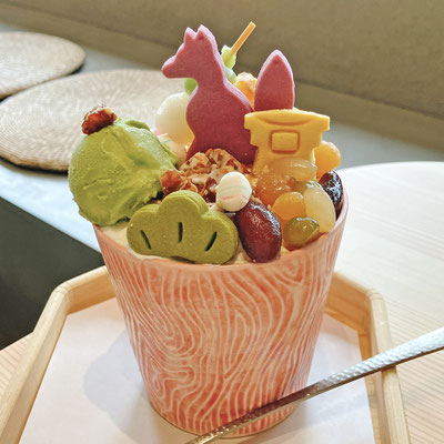 甘すぎるパフェ