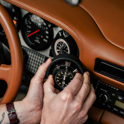 Heuer Stoppuhr Halter Uhrenhalter Porsche 911
