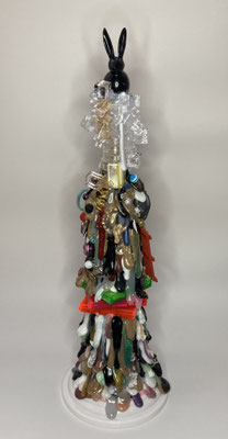 143 Tiktok  16cm x 16cm x 51cm  Mixed Media  2022
