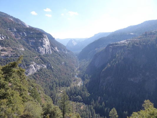 Hohe Berge, tiefe Täler