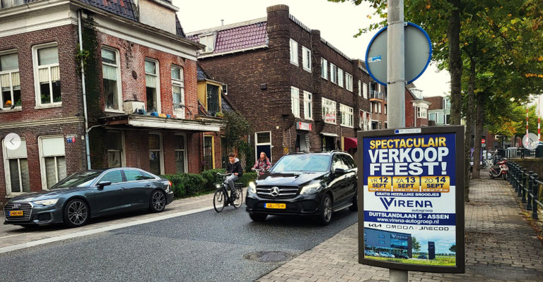 Buitenreclame voor het Automotive Sales Event - 12-13-14 september 2025 bij officieel KIA, Jaecoo en Omoda-dealer Virena Autogroep in Assen - 49 verkochte auto's in 1 weekend