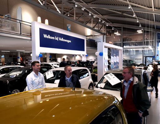 Automotive Sales Event bij Auto Borchwerf Roosendaal (Volkswagen-Audi-SEAT-ŠKODA) - 100 verkochte auto's in 1 weekend