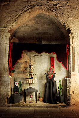 Chapelle St Michel place des Corps Saints Avignon 2011