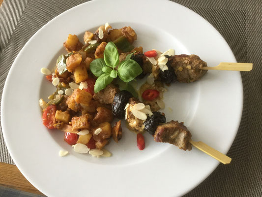 Tandoori Spieße mit Kartoffeln indisch