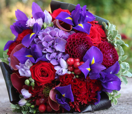 Букет невесты (розы, георгины, ирисы, гортензия), автор: флорист Лена, 29149452