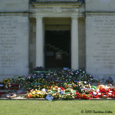 CASA Chambres d'hôtes Amiens-Corbie-Villers Bretonneux-B&B < Mémorial National Australien Villers-Bretonneux