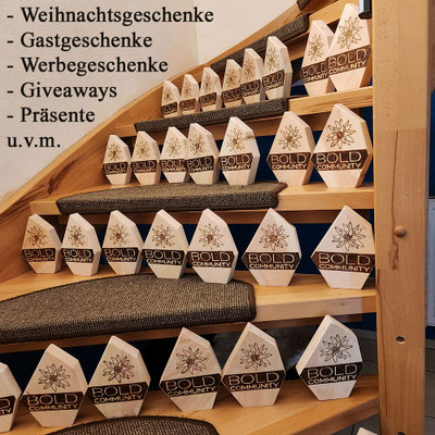 Geschenkidee für Unternehmen aus Zirbe handgefertigt