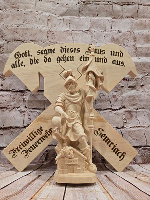 Neueröffnung einer Raiffeisenfiliale in Semriach mit handgeschnitzten Hl. Florian aus Zirbenholz
