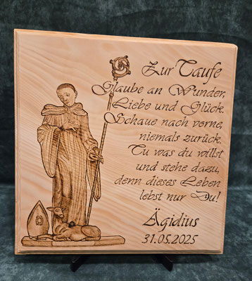 Geschenk zur Taufe für Prominenten Nachwuchs, mit Heiligenfigur aus der Kirche Semriach Ägidius