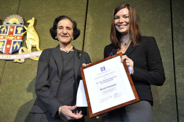 Nicole Kuepper recognised for her development of a revolutionary solar cell as a winner of the Tom Harvey Award for Citizenship in 2010