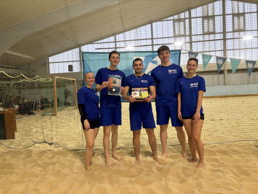 2. Platz: BitchesPritschen