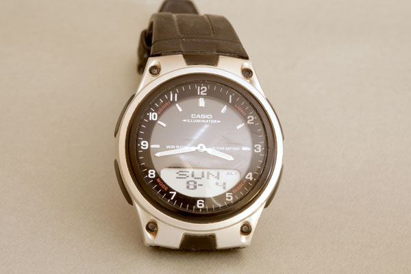 Armbanduhr