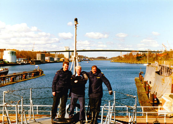Überfahrt nach Wilhelmshaven zur Ausserdienststellung 18.04.1994