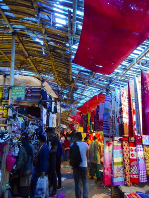 Endless lanes of the bazar. 