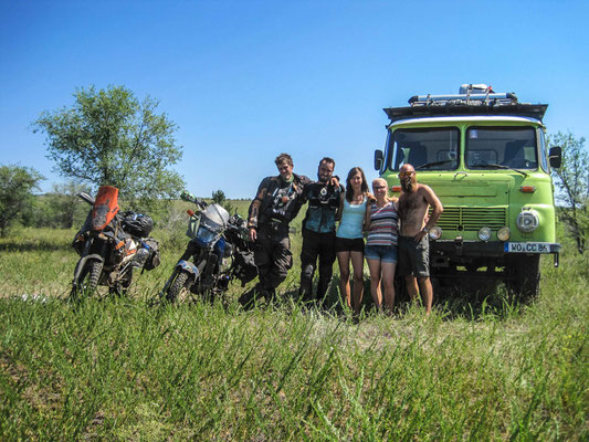 The Enduro Nomads