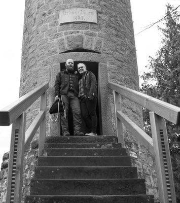 Vorbei am Martinsturm und