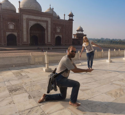 Our guide loves tourist photos...