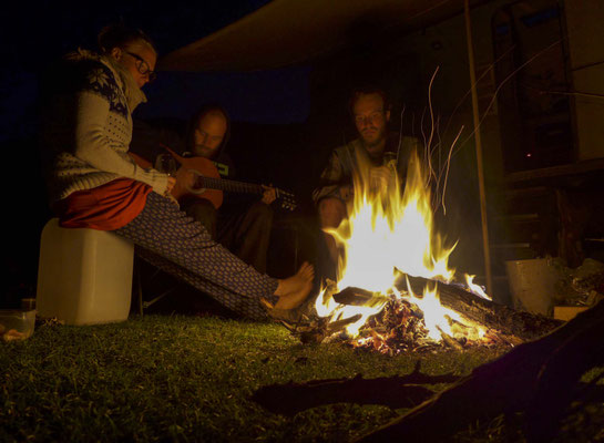 Lagerfeuerromantik ist immer super!