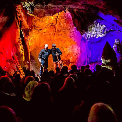Günter Müller mit Heiner Wiberny in der Dechenhöhle Iserlohn