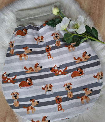 Wendepucksack "Hunde", Länge incl. Bund 50 cm, innen wie unter 23042, Preis 29,00 €,  Best. Nr. 23043