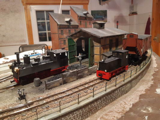 Kreisanlage in Spur 0e ak modelleisenbahn dessaus jimdo page