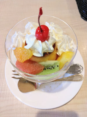 市川市　おわってホッと、プリンアラモードを