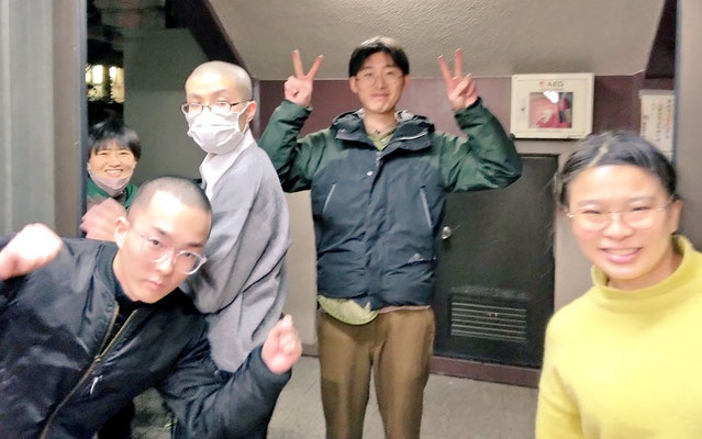 張扇供養