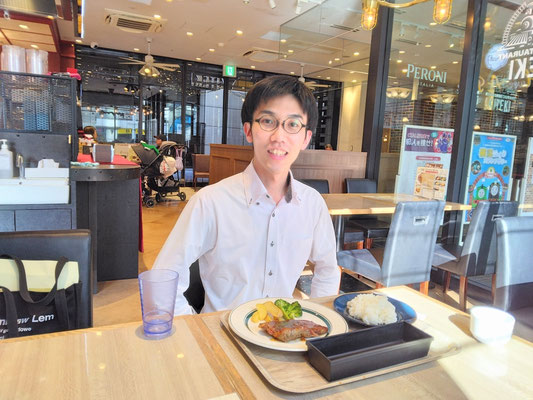 横浜にぎわい座