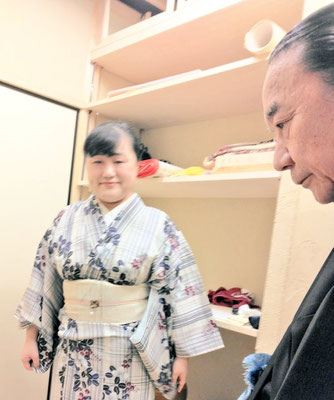 津の守講談会