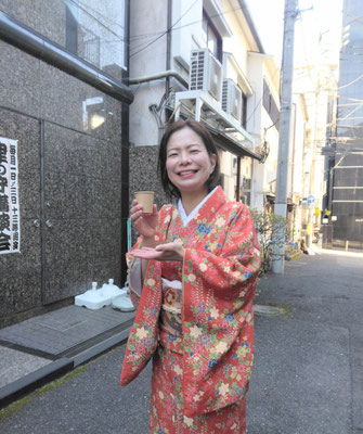 初席 甘酒のお振舞い