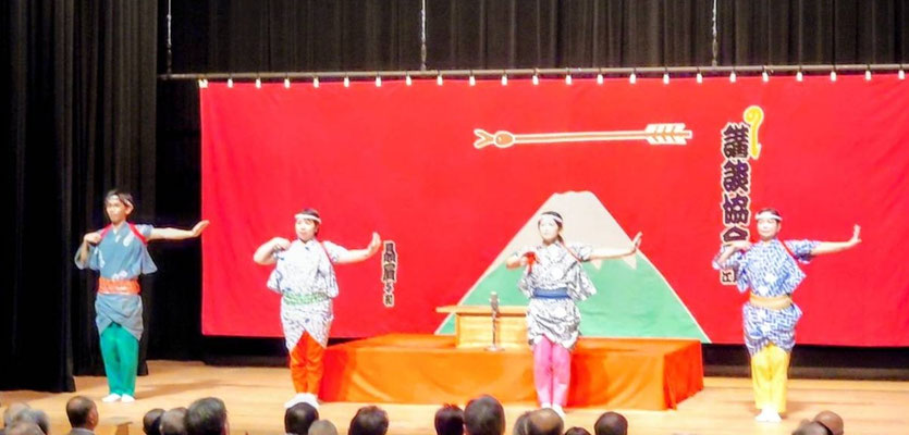 初席