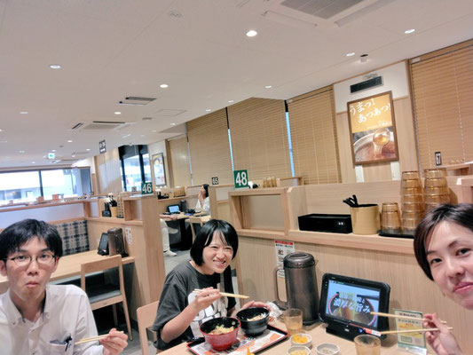 なでしこくらぶ後に資さんうどん