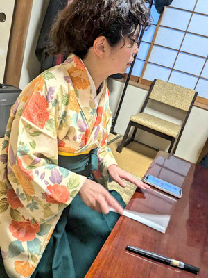 張扇供養
