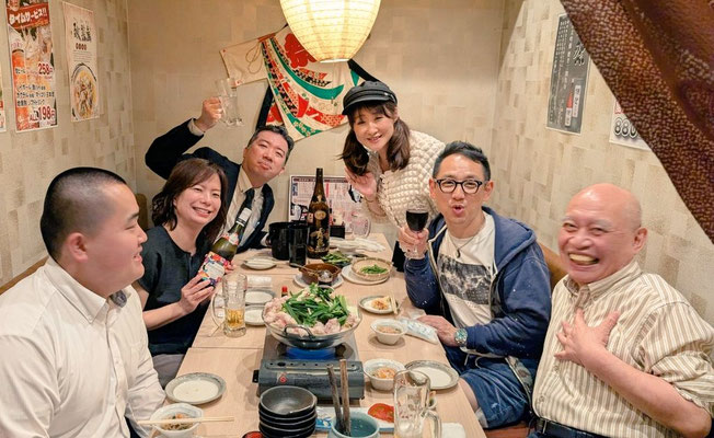 鯉昇師匠を小助六師、円楽師、ナナ御姉様、伸球さん、とかこんで。