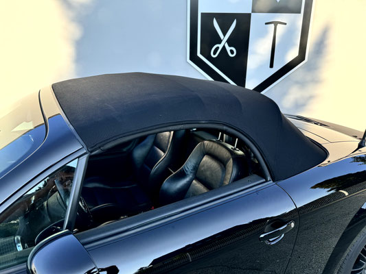 Neues Verdeck bei einem Audi TT 8N