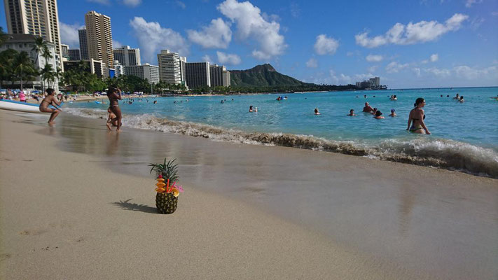 WAIKIKI BEACH