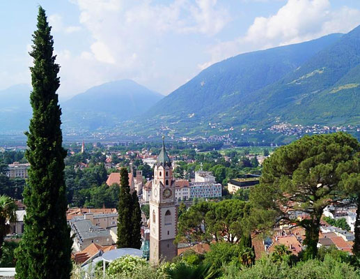 Ausblick vom Hotel auf Meran