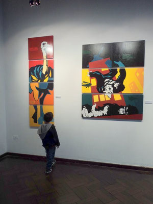 XIV Salón Primavera del Museo Municipal de Artes Visuales. A la izquierda de la foto la obra “Había una vez”. La cual obtuvo el Segundo Premio Adquisición Municipalidad de la ciudad de Santa Fe.