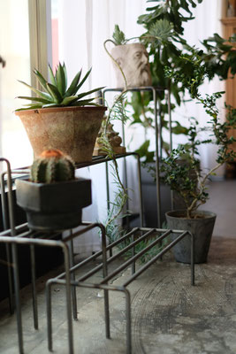 KNOP plant stands - WEST VILLAGE TOKYO KNOP plant stands - WEST VILLAGE TOKYO
