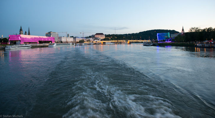 Abendstimmung bei Linz, der zweitgrößten Stadt Österreichs.