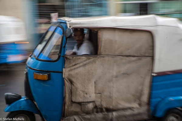 Gondar - Die Bajaj prägen das Bild in ganz Äthiopien.