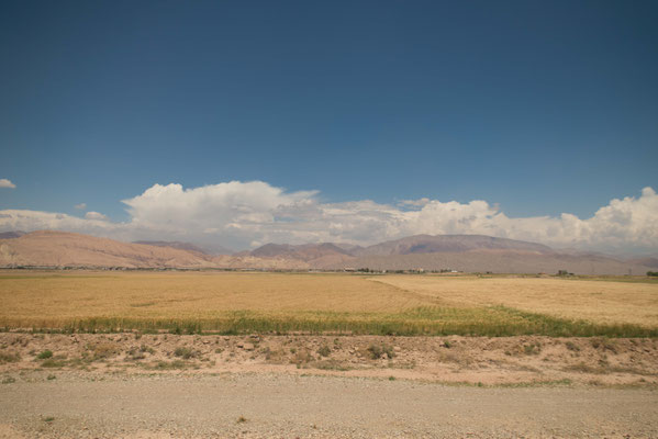 Mit dem Zug nach Teheran.